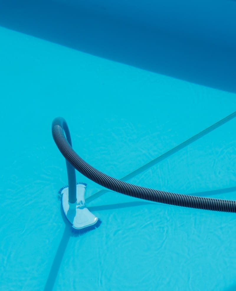 Filtros — equipamento de piscina (imagem ilustrativa)